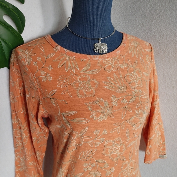 Columbia 3/4" length Sleeve Print. Shirt Top - Picture 5 of 7